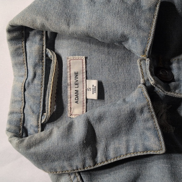 Adam Levine Denim jacket with ripped markings Size Small - Picture 2 of 7